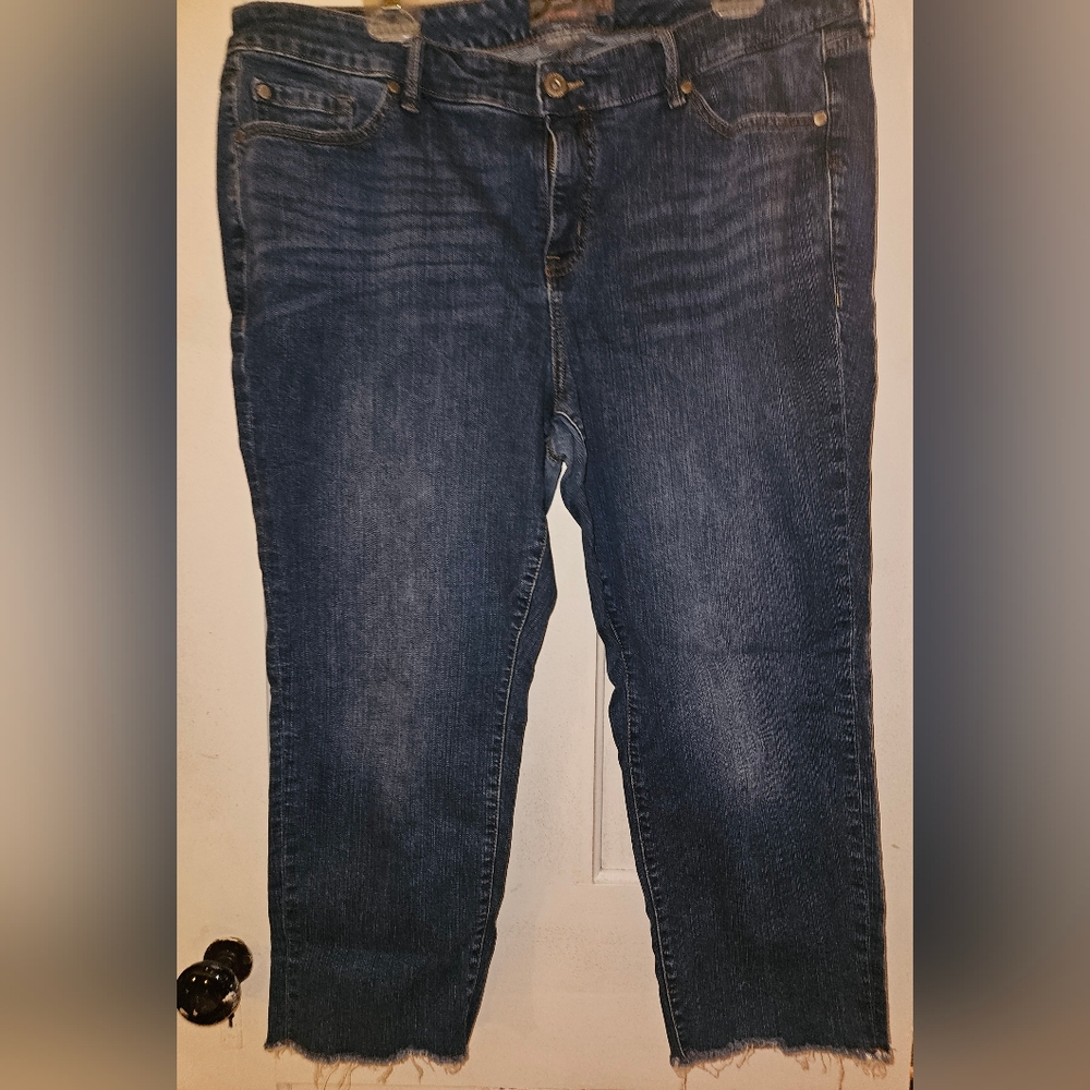 Torrid boyfriend ankle length jeans